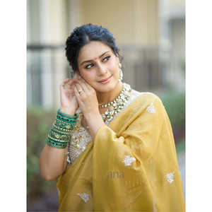 Saree de soirée avec broderie de séquence et de cordon - Product Image 2