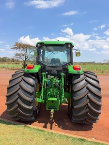 Tractor agrícola de servicio pesado 8270 R, tractor agrícola utilitario, modelo para trabajo en campo con neumáticos grandes - Product Image 5