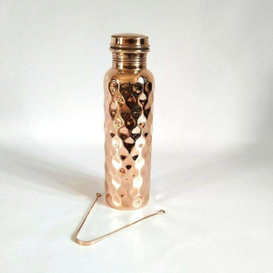 Botella de agua de cobre resistente al óxido con estilo antiguo y beneficios naturales de desintoxicación para un agua potable fresca de larga duración - Product Image 3