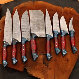 Ensemble de 8 couteaux en acier damas faits à la main, couteaux de cuisine forgés, meilleurs ensembles de couteaux pour chefs. - Product Image 4