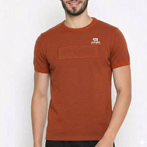 T-shirt pour homme élégant de couleur personnalisée, matière légère, coupe décontractée, vêtement facile à porter au quotidien - Product Image 1