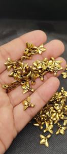 Breloques en laiton à forme géométrique spirale, breloques dorées brutes, breloques bohèmes pour macramé et fabrication de bijoux - Product Image 6