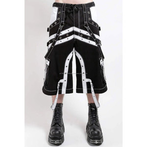 Pantalon convertible style punk gothique noir/blanc avec clous, fermeture éclair et chaînes, unisexe - Product Image 4