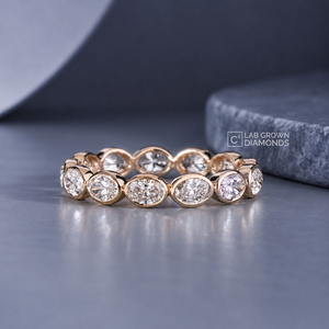 Anillo de Eternidad Ovalado de Oro Amarillo de 14 Quilates con Diamantes Cultivados en Laboratorio para Mujer |   13 diamantes engastados en bisel |   Anillo de Lujo Minimalista 1.71g - Product Image 1