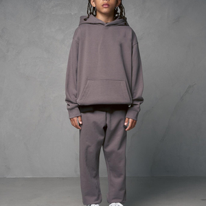 Ensemble de survêtement unisexe gris en coton à capuche, coupe ample, couleur unie, pour l'automne, avec poches latérales - Product Image 4