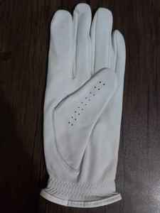 Guante de Golf Personalizado con Logotipo para Hombre, de Cuero Cabretta, Hecho en Vietnam, Transpirable, con Cierre de Gancho y Bucle, para Deportes al Aire Libre - Product Image 4