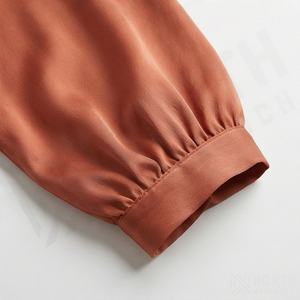 Abaya en Soie Brillante et Douce à Manches à Revers, Robe Musulmane Kimono Soyeux pour Femme, Plusieurs Couleurs, Longue, Modeste, Mode Islamique, Vente en Gros - Product Image 5