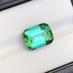 Tourmaline Verte Naturelle de Qualité Exceptionnelle et Rare, Pierre Précieuse en Vrac, Taille Octogonale, Certifiée par un Certificat Tierce Partie pour la Fabrication de Bijoux - Product Image 4