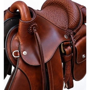 Selle d'équitation artisanale sur mesure en cuir de qualité supérieure, selle western avec siège confortable et sangles réglables - Product Image 3