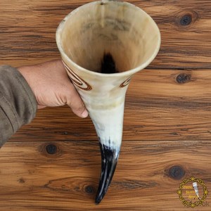 Portavasos de Cuerno Vikingo Ecológico Hecho a Mano con Soporte de Cuero, Jarra de Cerveza de Cuerno de Búfalo Pulido Estilo Animal para Regalos Empresariales - Product Image 2