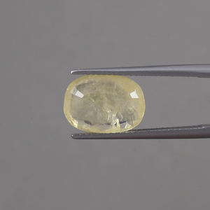 Saphir jaune naturel authentique en vrac |   Pierre précieuse certifiée IGI, qualité AAA, faite à la main, cirée/huilée, taille coussin 13x9,5 mm, 6,06 carats - Product Image 3