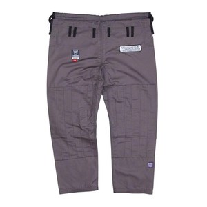 Traje de Kimono de Jiu Jitsu BJJ de Color Gris, el Mejor para Competencia de Taekwondo y Karate, Duradero y de Secado Rápido, Corte Regular, Marca Shoyorol - Product Image 3