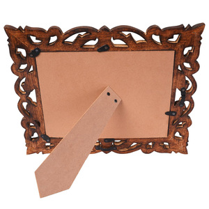 Brownwood Handicrafts - Marco de Fotos de Madera de Mango Hecho a Mano, Grabado con Láser, Diseño Rústico Creativo Vintage para Mesa, Hogar u Oficina - Product Image 4