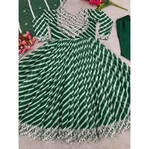 FANCY GEORGETTE BORDADO INFERIOR DE VESTIDO IMPRESO DIGITAL CON DUPATTA VERDE - Product Image 4