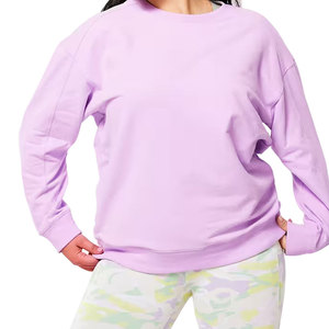 Sudadera personalizada para mujer, tendencia de moda, suéter personalizado para uso casual. - Product Image 4