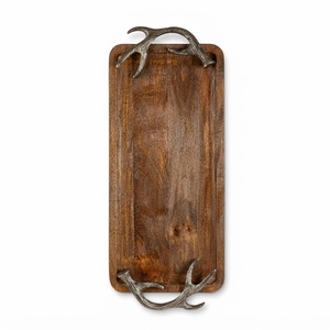Plateau en bois vintage de luxe avec poignées en corne de cerf, plateau décoratif de style farmhouse pour table basse, centre de table en bois massif naturel - Product Image 1