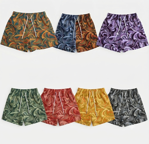 Shorts de sport respirants pour hommes de haute qualité avec impression sublimée réfléchissante à séchage rapide pour la course nocturne en toute sécurité - Product Image 3