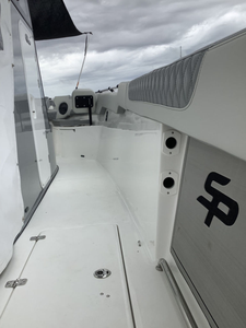 2025 S-e-a P-r-o 322 C-C D-L-X - Product Image 4