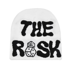 Bonnet tricoté unisexe OEM personnalisé de haute qualité 100 % acrylique, avec étiquette tissée teinte à la lettre, pour l'hiver, le ski et le pêcheur, modèle adulte courant - Product Image 2