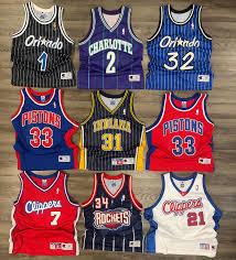 Pantalones Cortos Unrivaled by Red Charles Oliveira para Hombre - Product Image 5