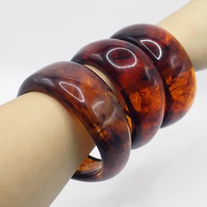<b>Resin</b> <b>Craft</b> 3 pcs set Fashion Bangle Bracelet Latest & Modern Bracelet Party Birthday Bangle Stylish Bracelet Bangle <b>Resin</b> - Product Image 3