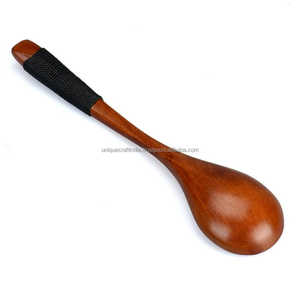 Cuillère à spatule en bois de mangue au design classique unique pour la décoration de la cuisine dans les occasions de mariage ou d'hôtel à la maison - Product Image 5