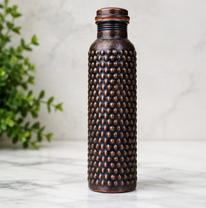 Bouteille en cuivre pur à motif de points en relief bronze foncé, design traditionnel, portable pour les voyages - Product Image 2