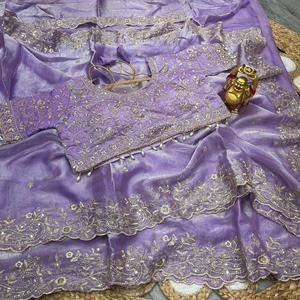 Sari traditionnel indien en satin Fandy de qualité supérieure avec broderie c pallu et travail au fil Zari argenté, bordure découpée - Product Image 6