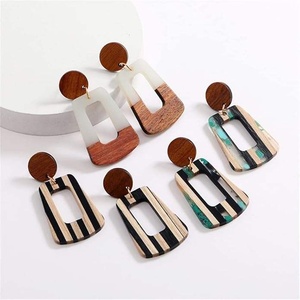 Pendientes de Moda de Resina y Madera, Aros Grandes Cuadrados, Chapados en Oro Vintage, Joyería Fina en Oferta - Product Image 6