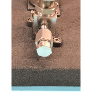Régulateur de pression APTECH AP5008S4MTSCMK + APTECH - Équipements et pièces semi-conductrices d'occasion fiables à l'échelle mondiale - Product Image 4