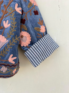 Veste kimono en velours Suzani faite à la main avec poche avant |   Couette écologique respirante anti-rides à séchage rapide 100% coton automne - Product Image 3