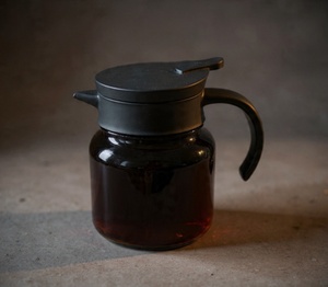 Black Glass Coffee Server with Matte Finish Insulated Design for Beverage Service Zone - Product Image 5