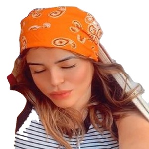 Bufanda cuadrada hecha a mano Foulard al por mayor impresión de logotipo personalizado pañuelo bufanda suave calidad cuello cabeza pelo mujeres bufandas - Product Image 1