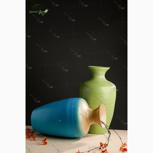 Vase en bambou en bois fait main vietnamien écologique et élégant - Product Image 2