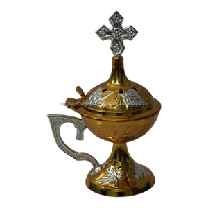 Quemador de Incienso de Latón Hecho a Mano con Tapa, Elegante Soporte de Resina para Meditación Espiritual y Relajación - Product Image 5