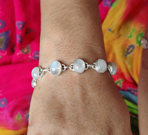 Bracelet réglable en argent sterling 925 avec pierre de lune arc-en-ciel, bijoux en pierres précieuses naturelles, bracelet élégant de créateur - Product Image 1