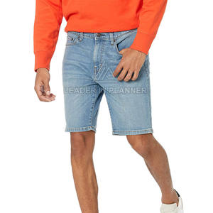 กางเกงยีนส์ขาสั้นผู้ชายดีไซน์ใหม่ สีพื้น สไตล์สตรีทแวร์ มีจำหน่าย - Product Image 3