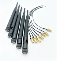 Antena Dipolo Externa LITE de Doble Banda 2.4GHz 5GHz, Ganancia de 5 dBi, Impedancia de 50 Ohmios, V.S.W.R. Máx. de 2.0, Cable Coaxial 1.37