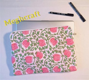 Sac pour ordinateur portable en coton imprimé floral bohème, écologique et doux, sac matelassé artisanal pour une protection supplémentaire pour un usage quotidien, en gros - Product Image 6