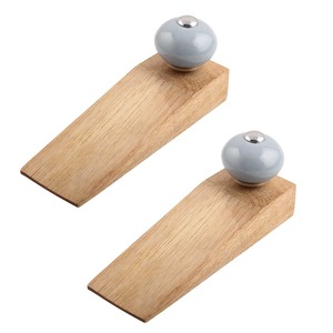 Cintres en bois haut de gamme pour armoires d'hôtels de luxe, logo personnalisé et style européen classique - Product Image 2