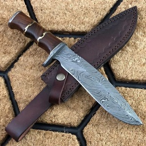 Couteau de survie Bowie en acier Damas fait main sur mesure, pointe droite, manche en Micarta, entretoises en laiton, bolster en Damas - Product Image 1