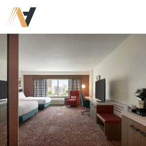 Ensemble de meubles de chambre à coucher pour lit king-size, robuste, pour la rénovation et la conversion de chambres d'hôtel commerciales, Hilton Garden Inn - Product Image 1