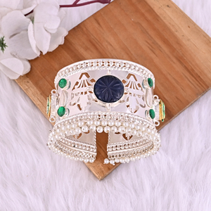 กำไลข้อมือประดับมุก CZ สีน้ำเงินไฮโดรและสีเขียวไฮโดรสำหรับผู้หญิง |   เครื่องประดับทองเหลืองชุบเงิน - Product Image 5
