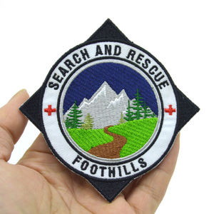 Patch brodé personnalisé haute précision, thermocollant ou à coudre, pour vêtements, vestes, jeans, casquettes, sacs - Fabrication en usine - Product Image 5