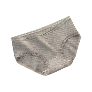 Braguitas de bikini de algodón orgánico de tiro medio, tono tierra liso, teñido ecológico, producción ética, hipoalergénicas, tejido de punto de alta calidad. - Product Image 1