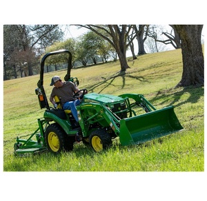 Tractor Agrícola Mini John Deere 2025R Confiable con Pedales Dobles y Toma de Fuerza de 18 HP para un Uso Suave con Implementos - Product Image 5