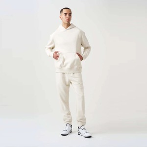 Ensemble de survêtement pour homme de qualité supérieure, coupe ajustée, séchage rapide et respirant, en coton, ensemble de jogging, service OEM - Product Image 1