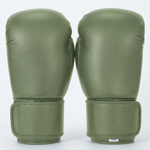 Gants de boxe d'entraînement en cuir vert olive 10 oz avec fermeture respirante, sangle de poignet réglable, emballage personnalisable - Product Image 6