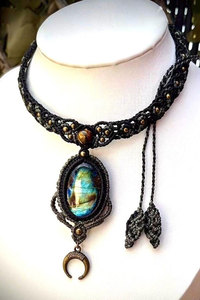 Collier en macramé fait main avec pierre d'aigue-marine verte, pendentif en macramé brun complexe, pierre précieuse naturelle, bijoux bohèmes en cristal de guérison - Product Image 4