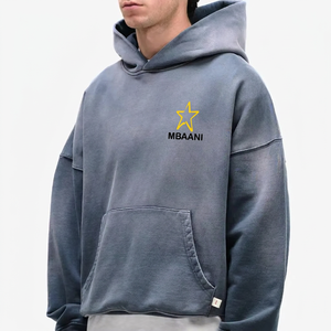 เสื้อฮู้ดโอเวอร์ไซส์ผู้ชาย MBAANI สีเทา ผ้าฝ้ายเฟรนช์เทอร์รี่ ปักโลโก้รูปดาว มีกระเป๋าหน้า สวมใส่สบายๆ สำหรับฤดูใบไม้ร่วง - Product Image 3